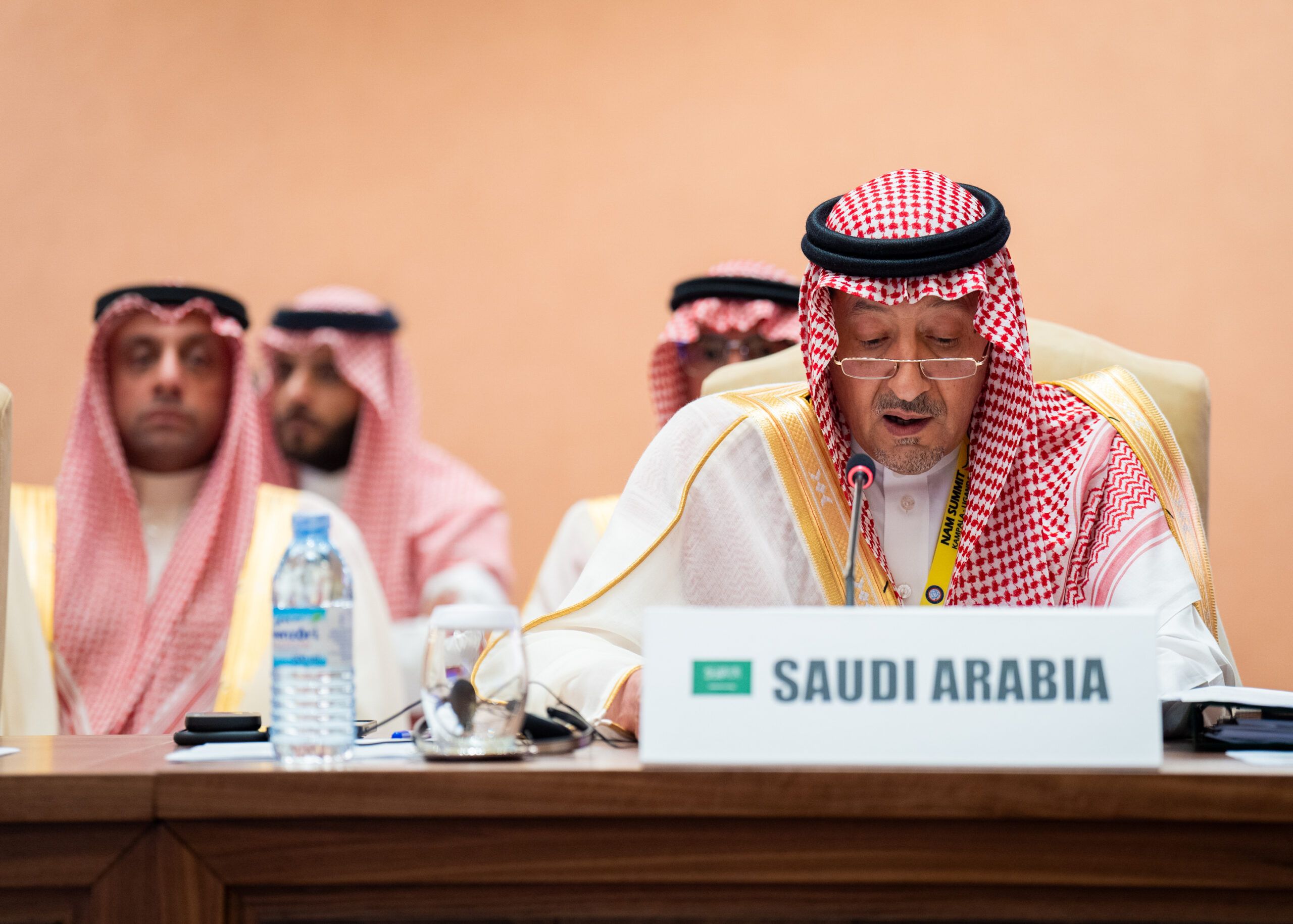 السعودية | نيابة عن خادم الحرمين الشريفين .. نائب وزير الخارجية يلقي كلمة المملكة في قمة حركة عدم الانحياز على مستوى القادة