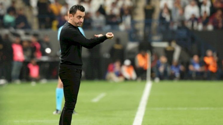 بطولة إسبانيا: تشافي مؤمن بقدرة برشلونة على القتال في سباق اللقب