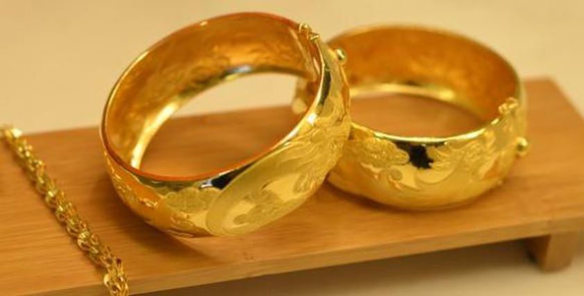 «إزاي تكسب فلوس من مدخراتك الذهبية».. خبير يكشف الوقت المناسب للبيع