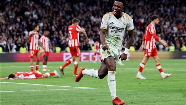 ريال مدريد يقلب الطاولة على ألميريا في مباراة درامية بـ الليجا