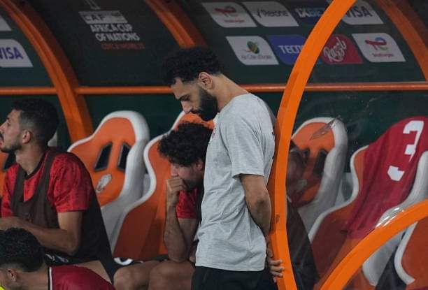 كلوب يعلن عودة صلاح لإنجلترا لاستكمال علاجه