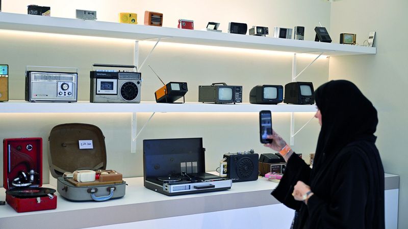 الامارات | مقتنيات نادرة تبوح بأسرار البيت الإماراتي قديماً