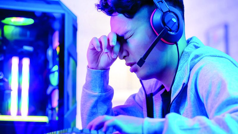 الامارات | إدمان ألعاب الفيديو.. خطر  على حاسة السمع