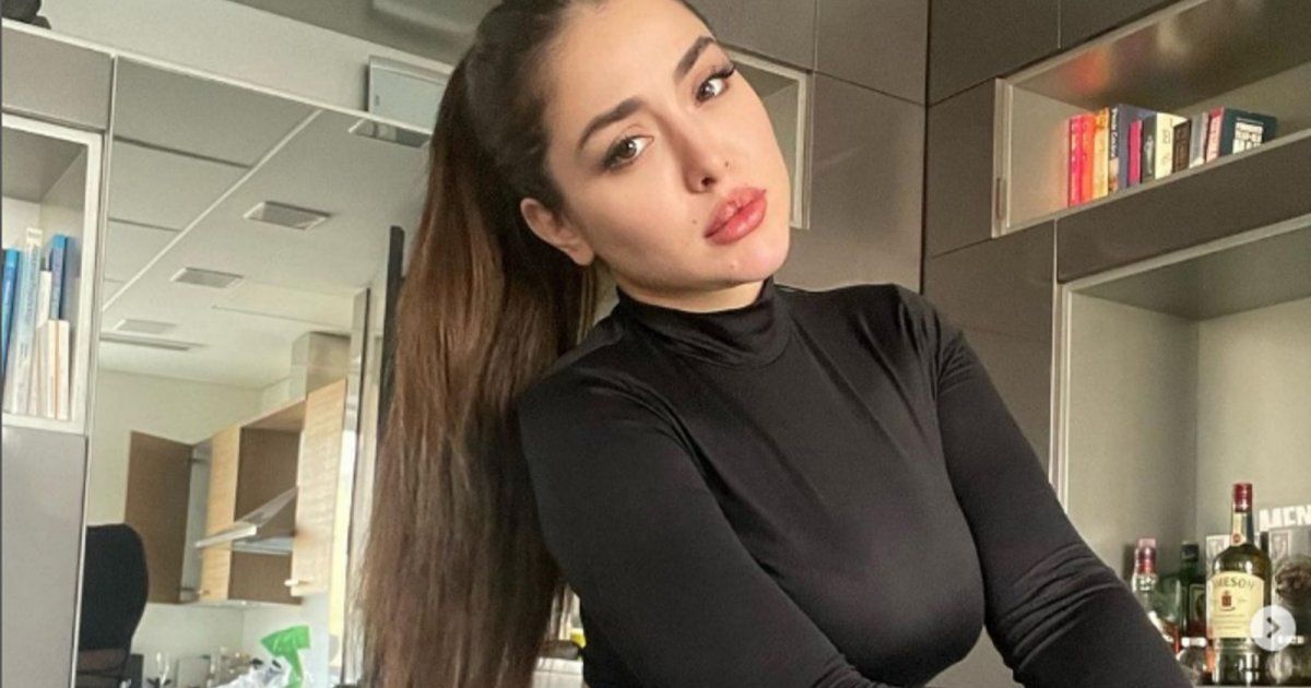 بالفيديو- هيا مرعشلي تستعرض أنوثتها وجمالها بلوك بغاية الأناقة