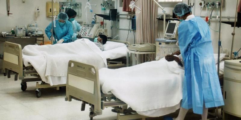 حقيقة وفاة جميع مرضى الرعاية المركزة بمستشفى مصري بسبب انقطاع الكهرباء