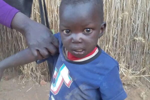 بعد أن تحولت حياتهم إلى "كابوس مرعب"... المدنيون هم من يدفعون ثمن الحرب في السودان... صور