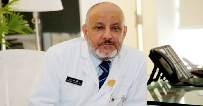 "التخمة والأطعمة الغريبة".. 6 أسباب تقودك إلى مشكلات الجهاز الهضمي يكشفها "الخضيري"