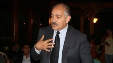 وفاة العامري فاروق نائب رئيس الأهلي بعد صراع مع المرض