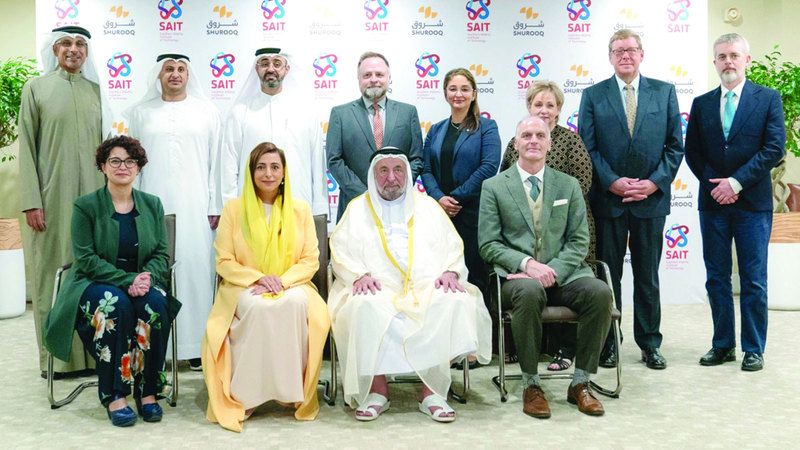 الامارات | حاكم الشارقة يشهد توقيع مذكرة تفاهم بين «شروق» و«جنوب ألبرتا للتكنولوجيا» في كندا