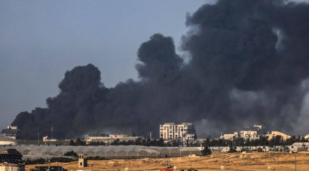 استشهاد 53 فلسطينياً جراء القصف الإسرائيلي على مدينة خان يونس