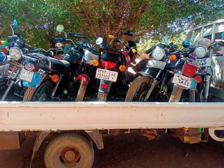 قوة مشتركة من الأجهزة النظامية تنفذ حملة تستهدف قيادة الدراجات النارية بمحلية كرري – صور