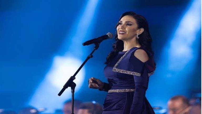 بحضور الرئيس السيسي.. مي فاروق تشارك في احتفالية عيد الشرطة الـ 72