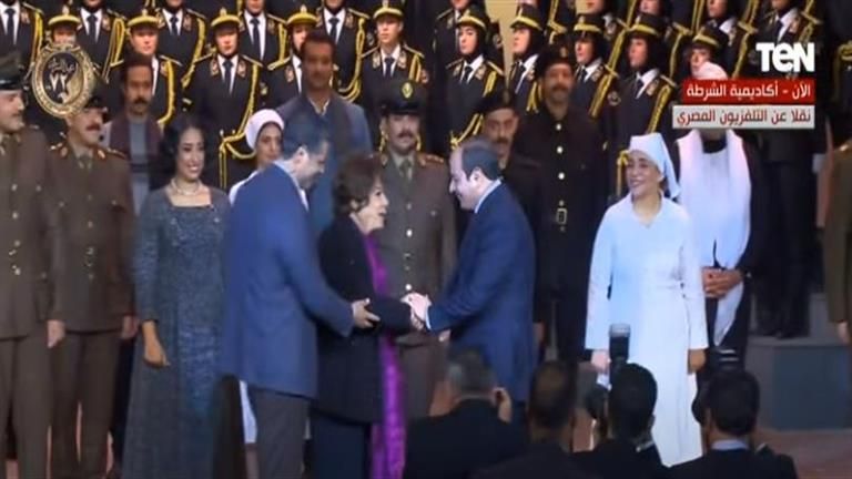 سميحة أيوب: الرئيس السيسي وفر لنا الأمر والأمان.. والشعب كله بيحبه