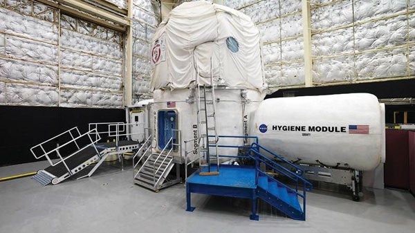 غداً.. الإمارات تبدأ ثاني دراسة لمحاكاة الفضاء