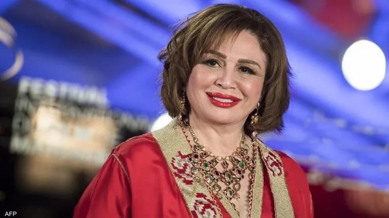 إلهام شاهين تحتفل بعيد الشرطة