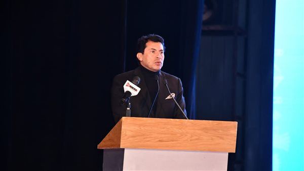 أشرف صبحي: الحوار المجتمعي بمراكز الشباب لدعم المبادرة الوطنية لتمكين الفتيات أحد أوجه ودعائم قوة مصر الناعمة