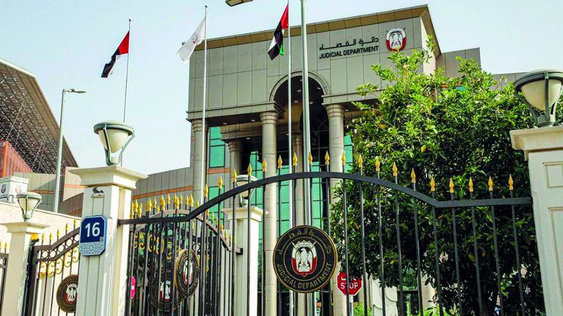 الامارات | رجل يطالب مهندساً بأقساط  قرض حصل عليه لمصلحته