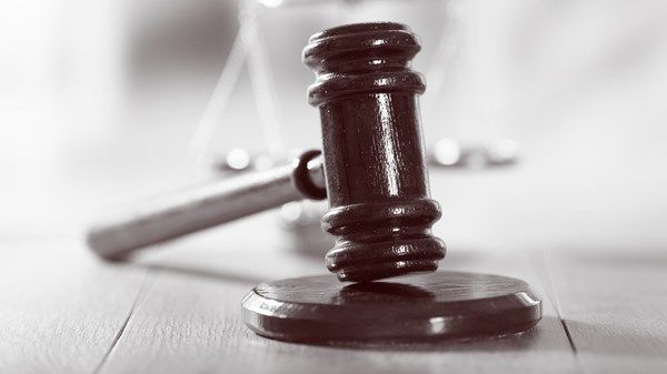 إلزام مدين بتأدية 50 ألف درهم لشاكية