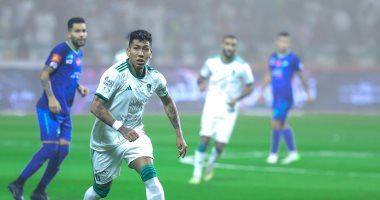 فيرمينو يقود هجوم الأهلى السعودى ضد الزمالك فى نهائى كأس التحدى