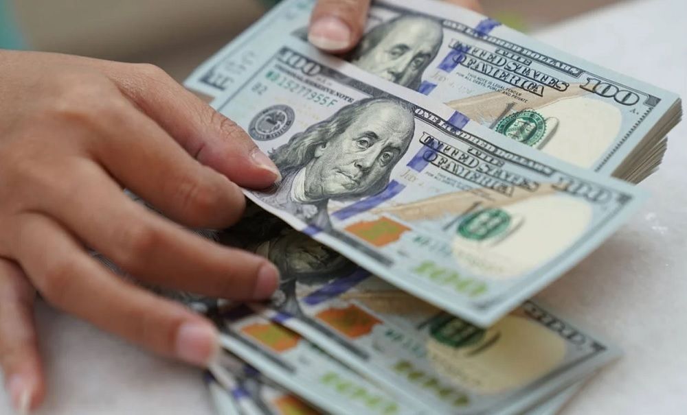 سعر الدولار مقابل الجنيه اليوم الأحد 28-1-2024