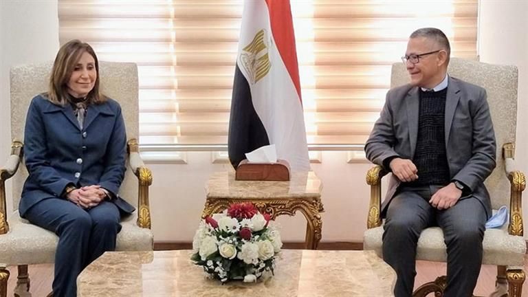 وزيرة الثقافة تستقبل نظيرها الفنزويلي وتثمن مشاركته بمعرض الكتاب