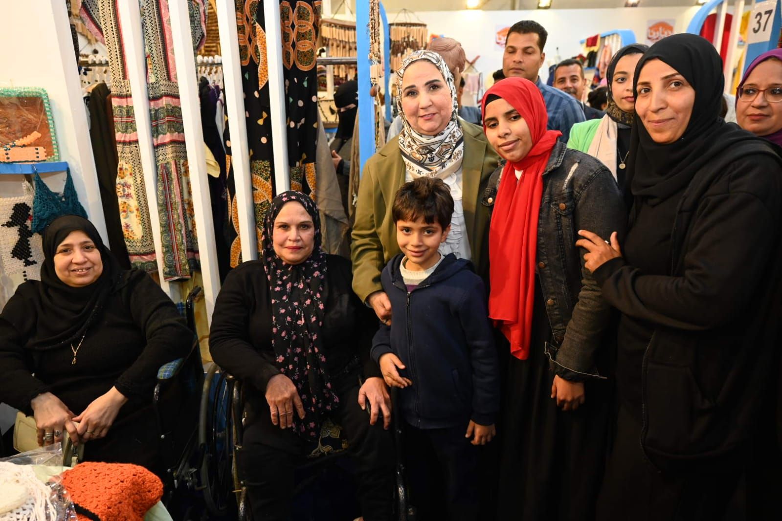 وزيرة التضامن تفتتح معرض «ديارنا» للحرف اليدوية والتراثية بمحافظة الأقصر