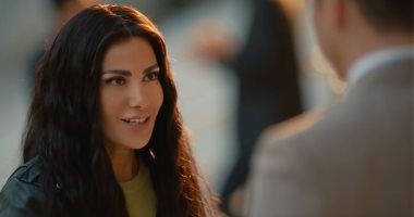 مسلسل بين السطور الحلقة الأولى.. خطايا الماضي تطارد صبا مبارك