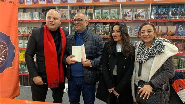 معرض القاهرة للكتاب .. تامر عبد المنعم يوقع كتابه الجديد "جمعة سبت حد"