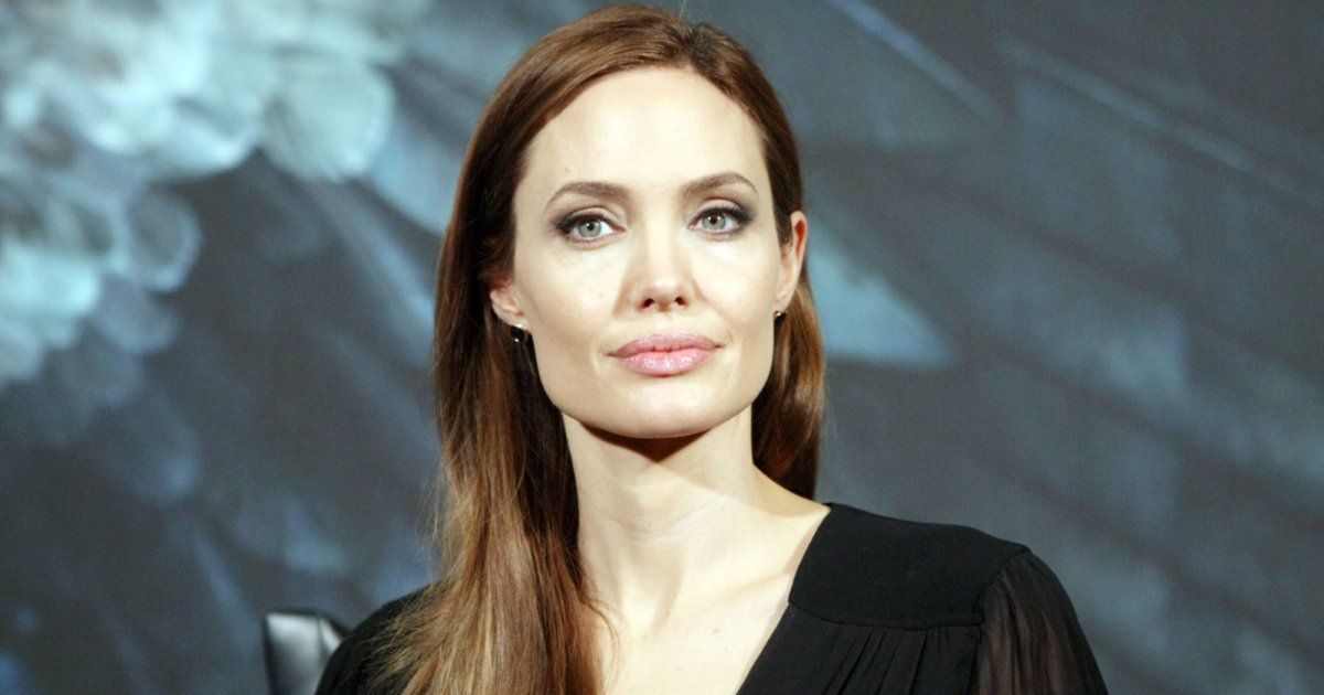 أنجلينا جولي قررت توريث إبنها حصرياً كل ثروتها وقيمتها 118 مليون دولار