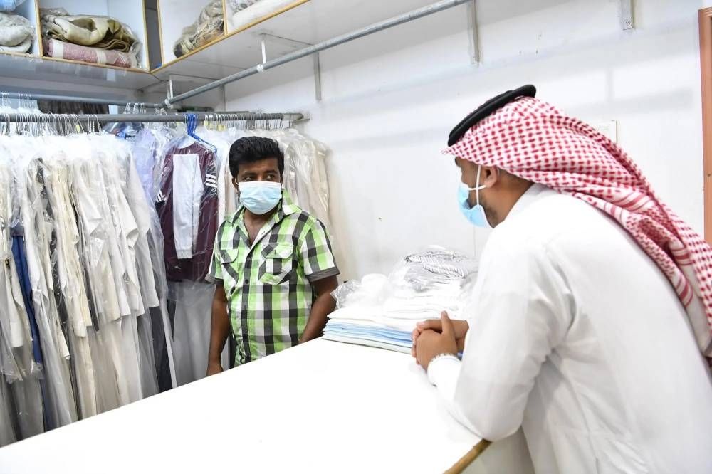 تنظيم جديد لمغاسل الملابس يسمح بالتغيير داخلها