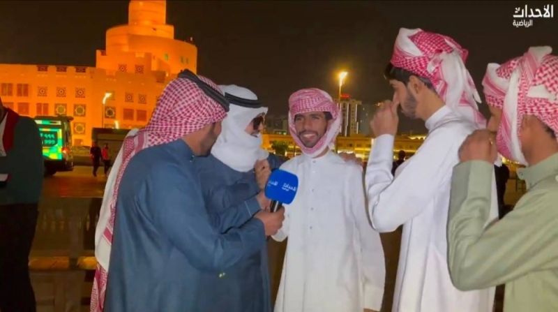 تراند اليوم : شباب ينفذون مقلب بشاب من نجران عبر سؤاله "عطني لاعب من لاعبي الصين" .. شاهد ردة فعله بعدما أجاب آخر بدلا منه