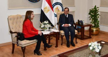 الملا: الأولوية الأهم لقطاع البترول زيادة الإنتاج المحلى من الغاز والبترول