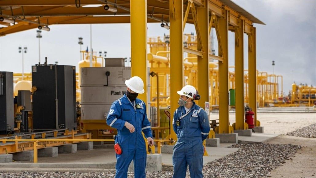 نداء للنفط النيابية والنزاهة.. "فظائع" عن دوام ورواتب الأجانب في حقول النفط