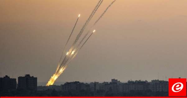 القناة 12 الإسرائيلية: اعتراض ما لا يقل عن 12 صاروخا بعد دوي صفارات الإنذار في تل أبيب وضواحيها