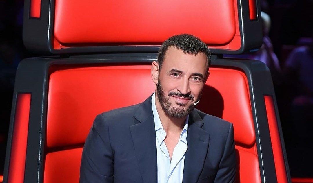 إبن كاظم الساهر نسخة طبق الأصل عنه.. والجمهور يعلق : "الجينات الحلوة" - بالصورة