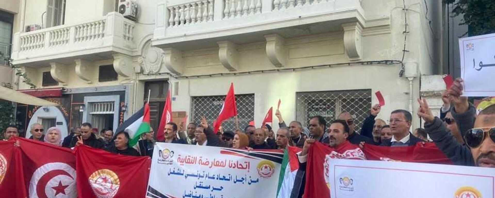 تونس تطيح بشبكة دولية متخصصة في تهريب المهاجرين