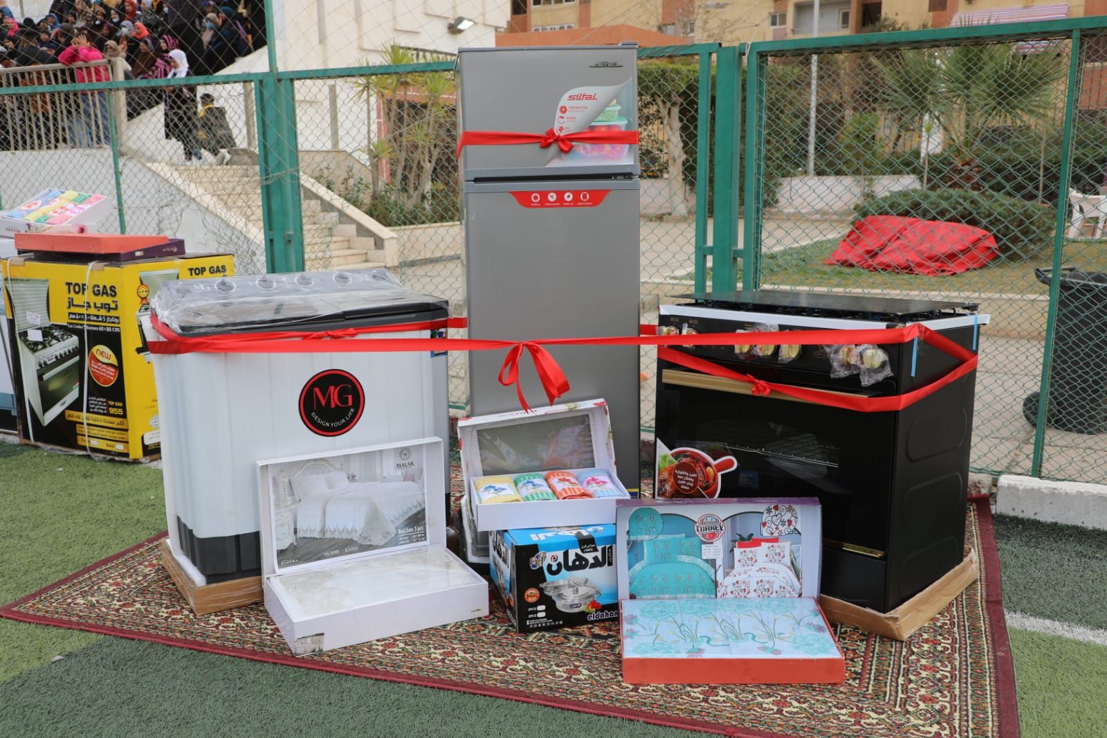 محافظة القاهرة تقيم احتفالية لتجهيز 400 عروسة.. صور