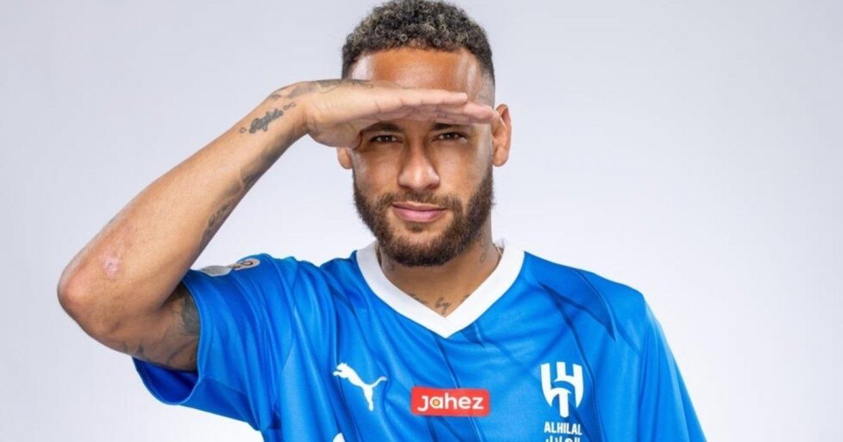 عارضة أزياء حامل من نيمار..وهذه هويتها