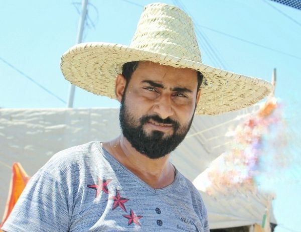 عدن.. قوات الانتقالي تحتجز صحفيا في نقطة تفتيش بالمدخل الغربي للمدينة