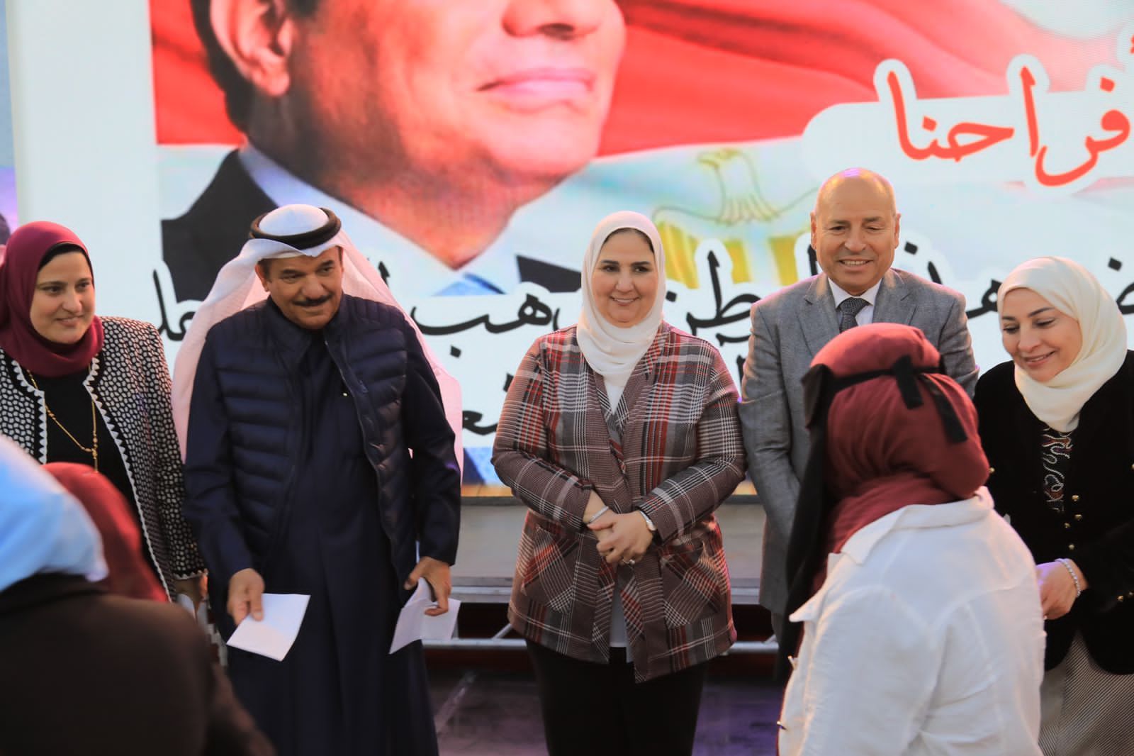 وزيرة التضامن :تجهيز 400 عروسة من الأسر الأولى بالرعاية فى 19 محافظة