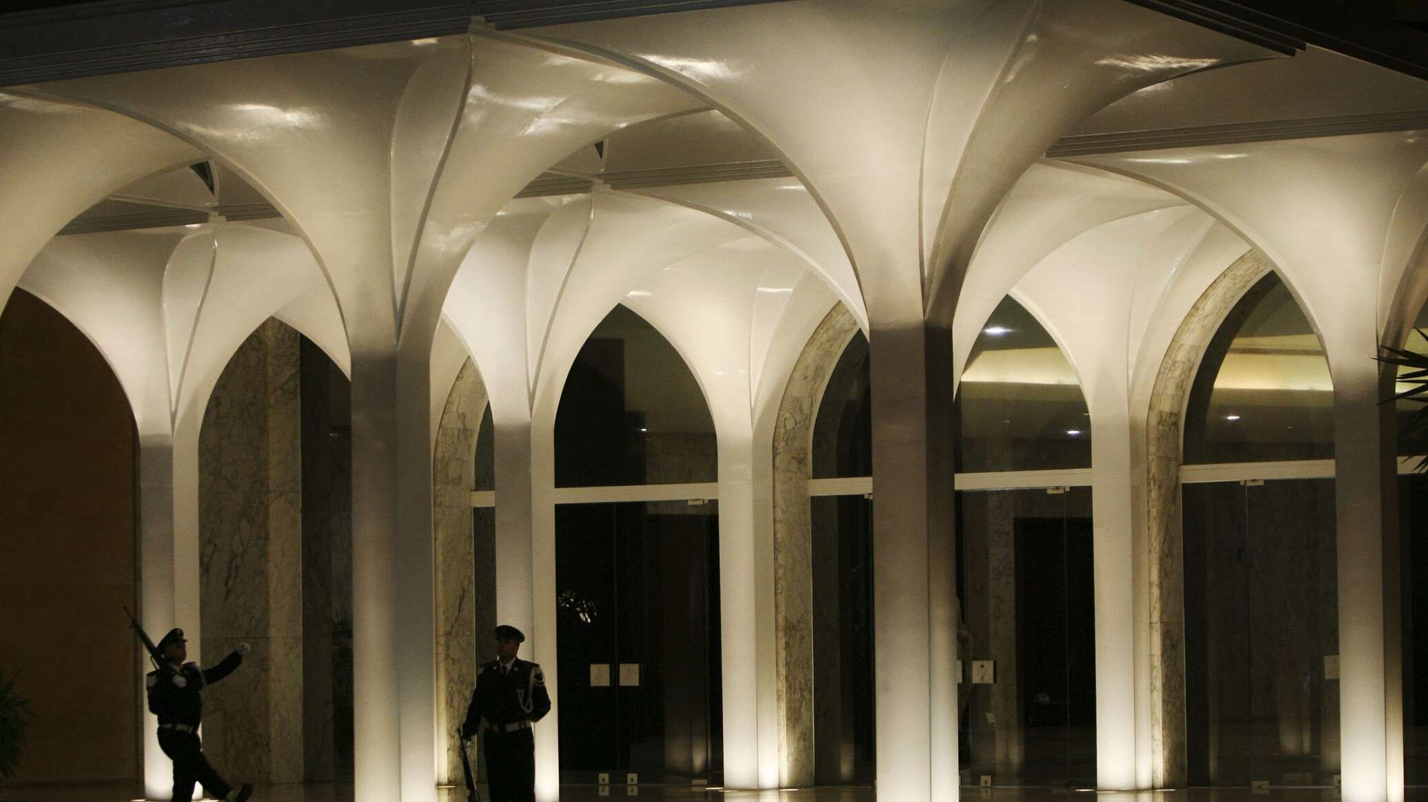 مع تصاعد حدة التوتر في الجنوب.. لماذا غاب ملف الاستحقاق الرئاسي في لبنان عن الواجهة؟