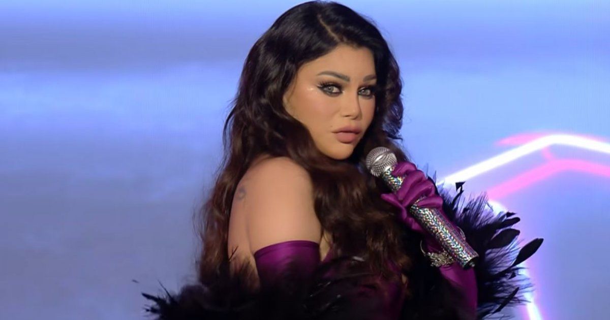 بالفيديو- هيفا وهبي تخطف الأنظار بإطلالتها الشتوية الأنيقة في شوارع باريس