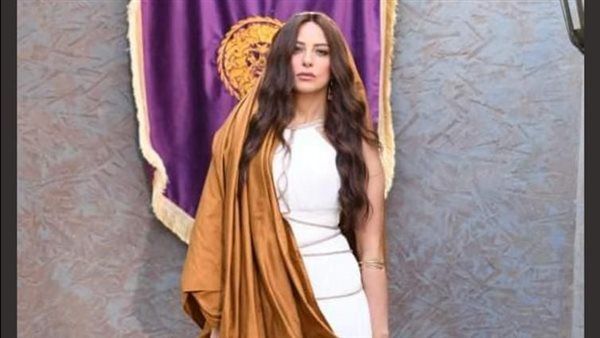 ريم مصطفى "جارية" في أهل الكهف .. (صور)