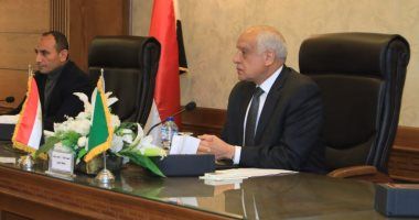 محافظ الجيزة: 290 مليون جنيه لرصف وتطوير الطرق بحدائق الأهرام 2023/2024