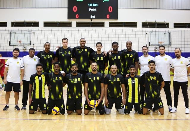 الهلال ينفرد بصدارة ممتاز الطائرة.. وقمة الجولة 13 تجمع الابتسام والاتحاد