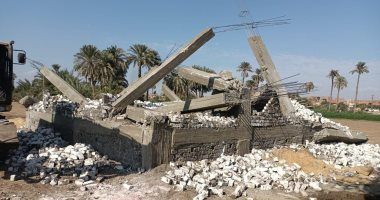 ‫وزارة الزراعة: إزالة 4 حالات تعد على الأراضى الزراعية بالإسكندرية