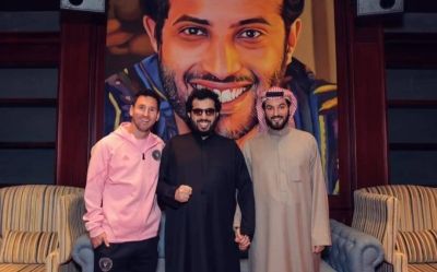 تراند اليوم : شاهد.. تركي آل الشيخ ينشر صورة تجمعه مع ميسي وفهد بن نافل.. ويعلق: Big Time