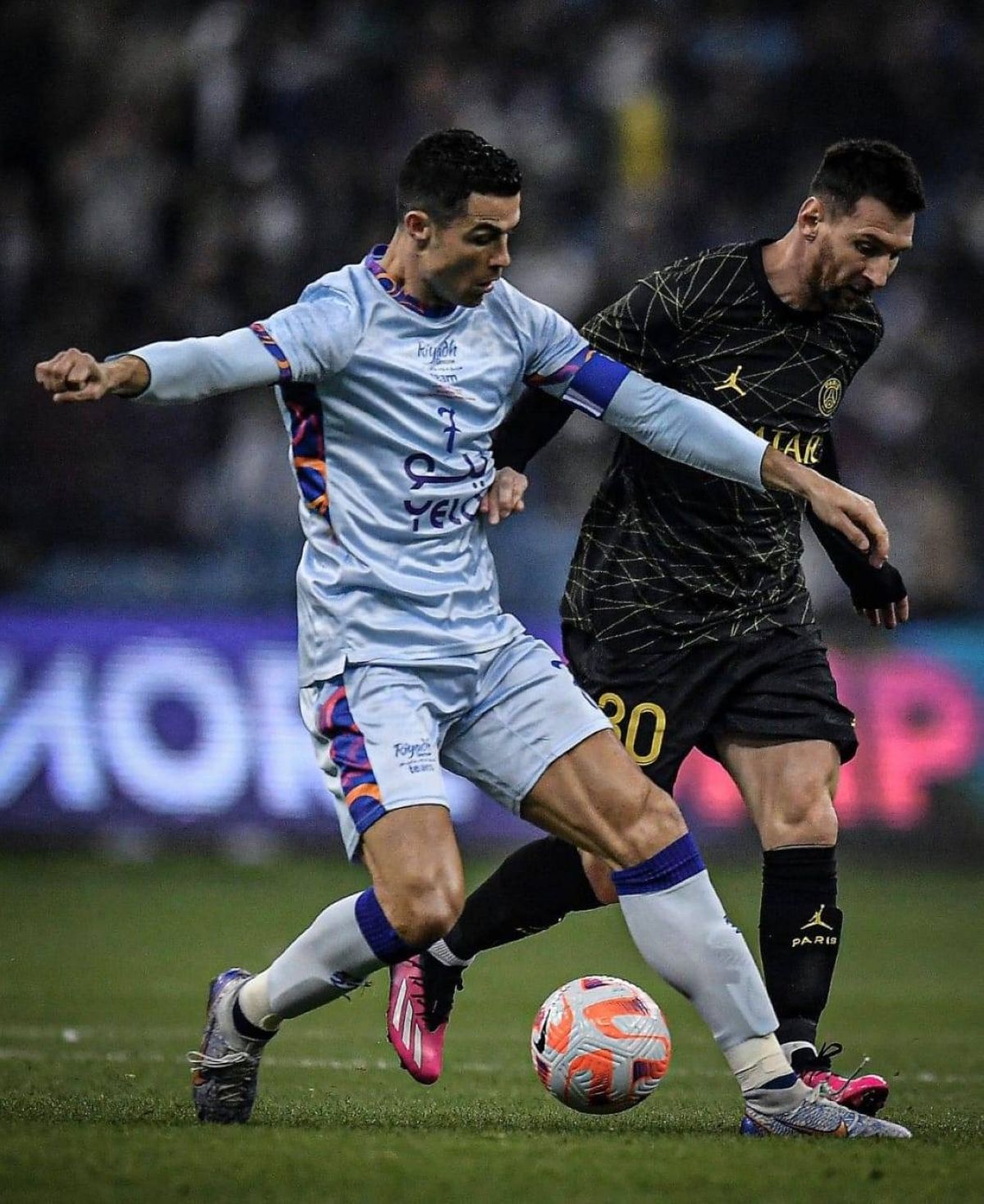 البرغوث ميسي يلتقي رونالدو في الرقصة الأخيرة