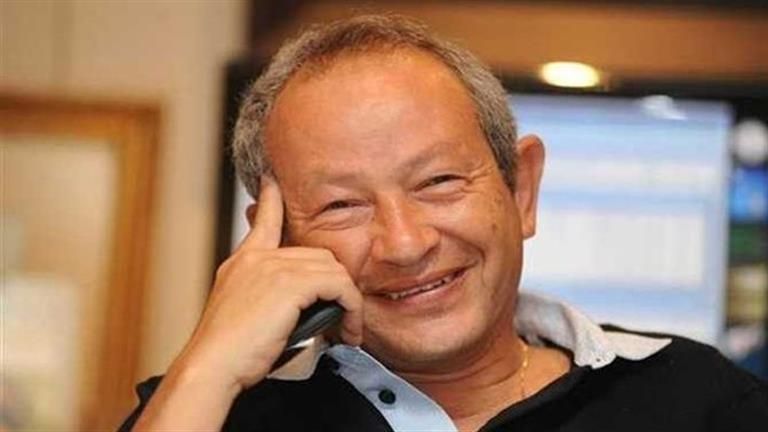 نجيب ساويرس عن تقييد حد السحب النقدي: "كده كل واحد هيحط فلوسه في بيته"