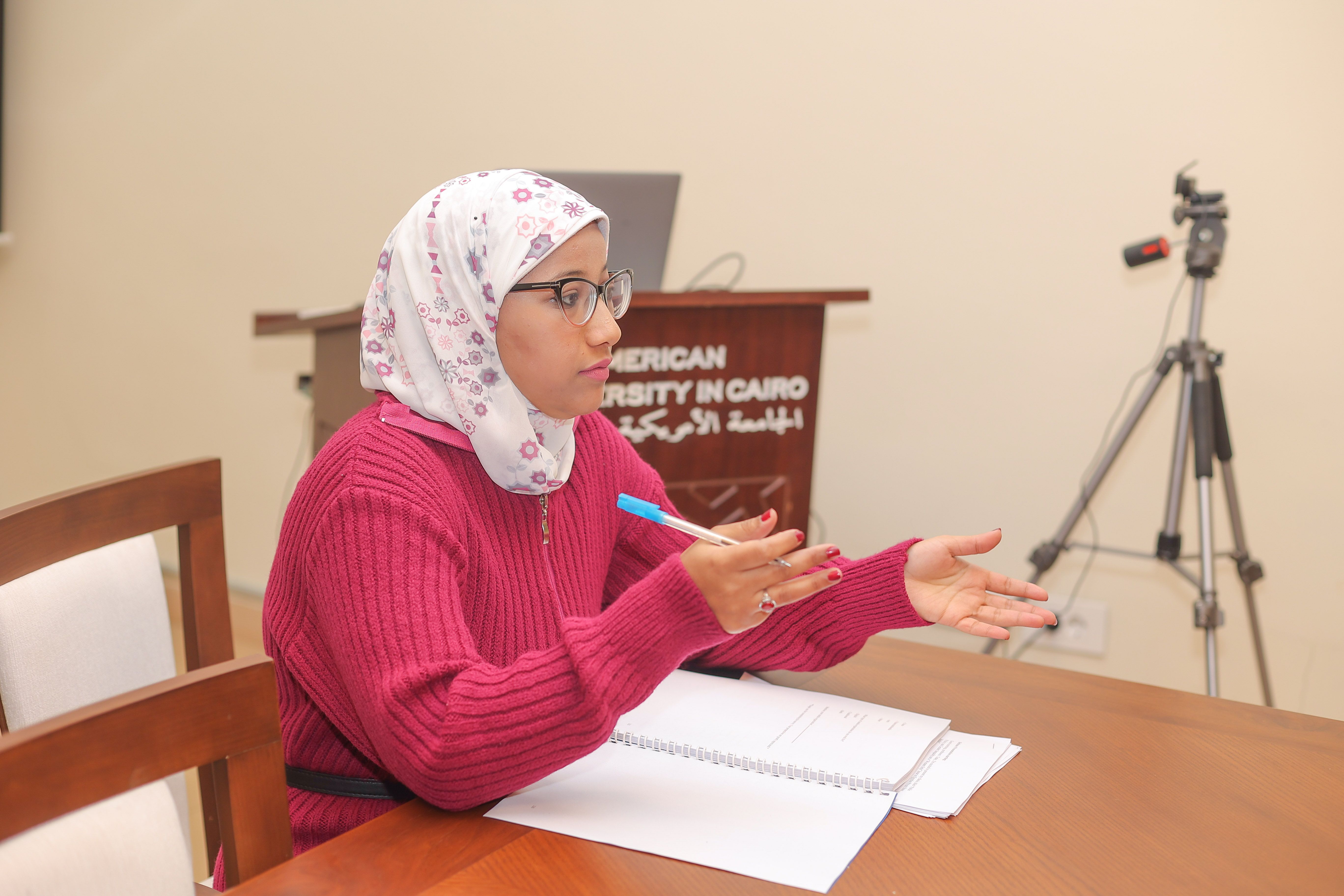 أميرة شحاتة تحصل على الماجستير فى سياسات الإعلام بالجامعة الأمريكية